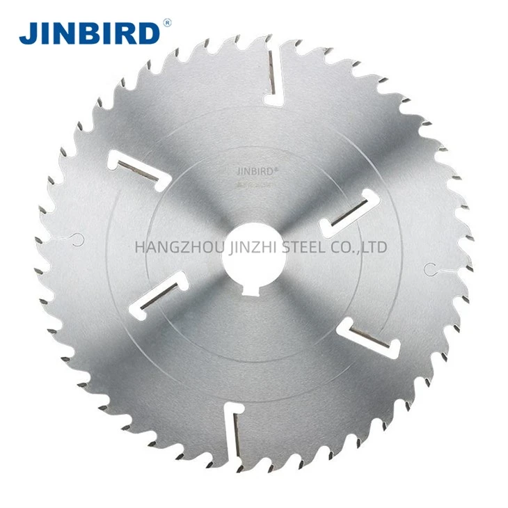 Thin kerf multi-rip saw blades for MDF